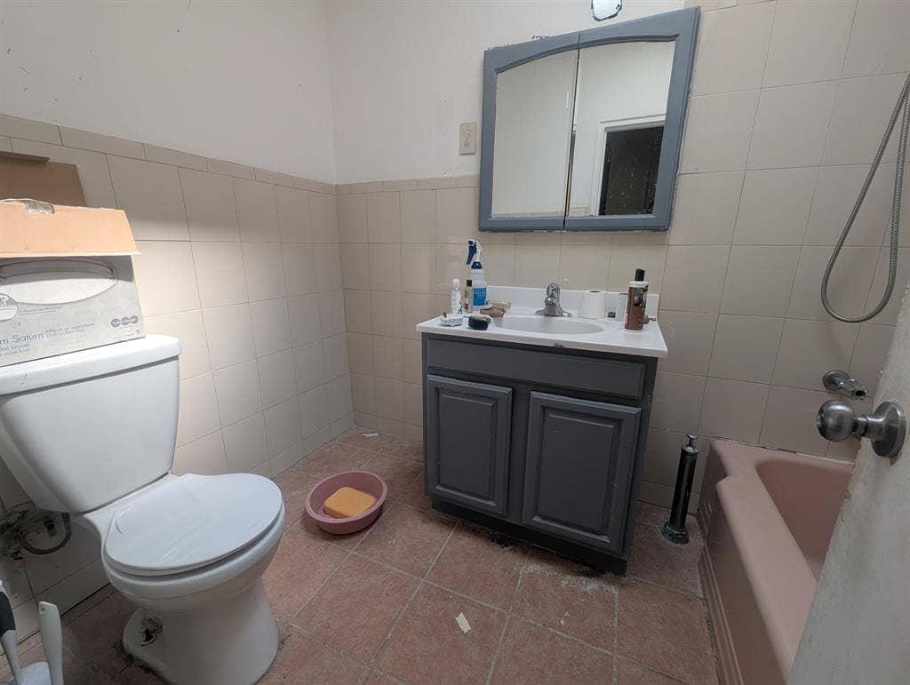 ROOM FOR RENT WITH OUTDOOR SPACE 😍