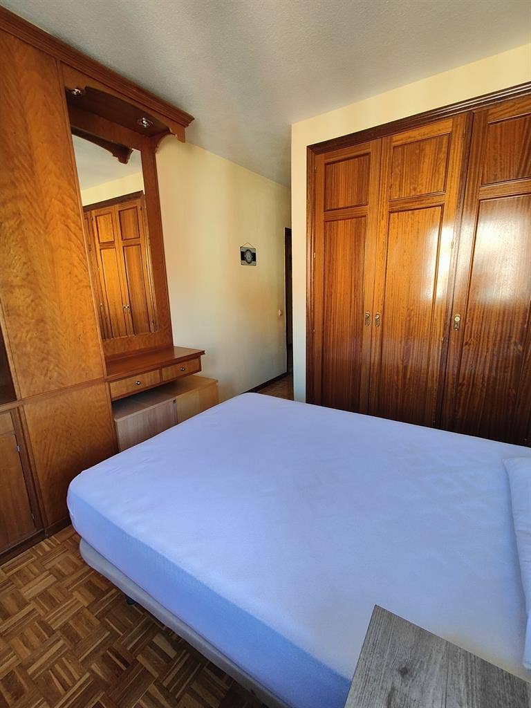 Hab. exterior con baño, Madrid