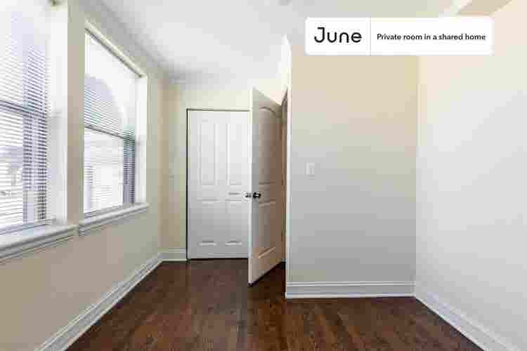 4 BR in Chicago