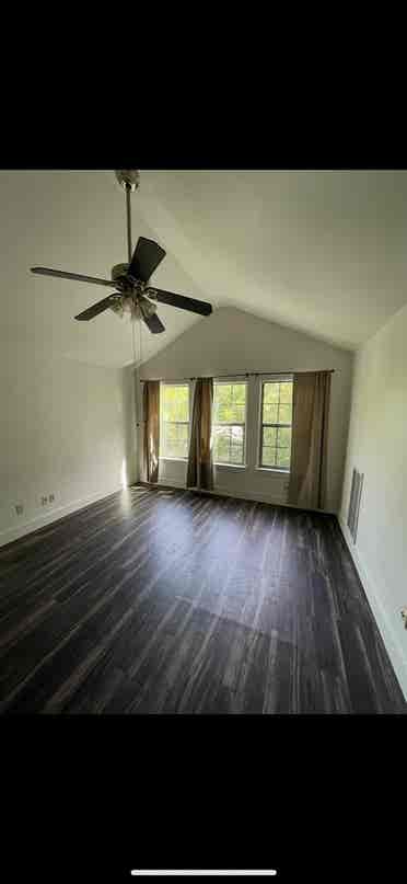 Large room in North Loop, Austin