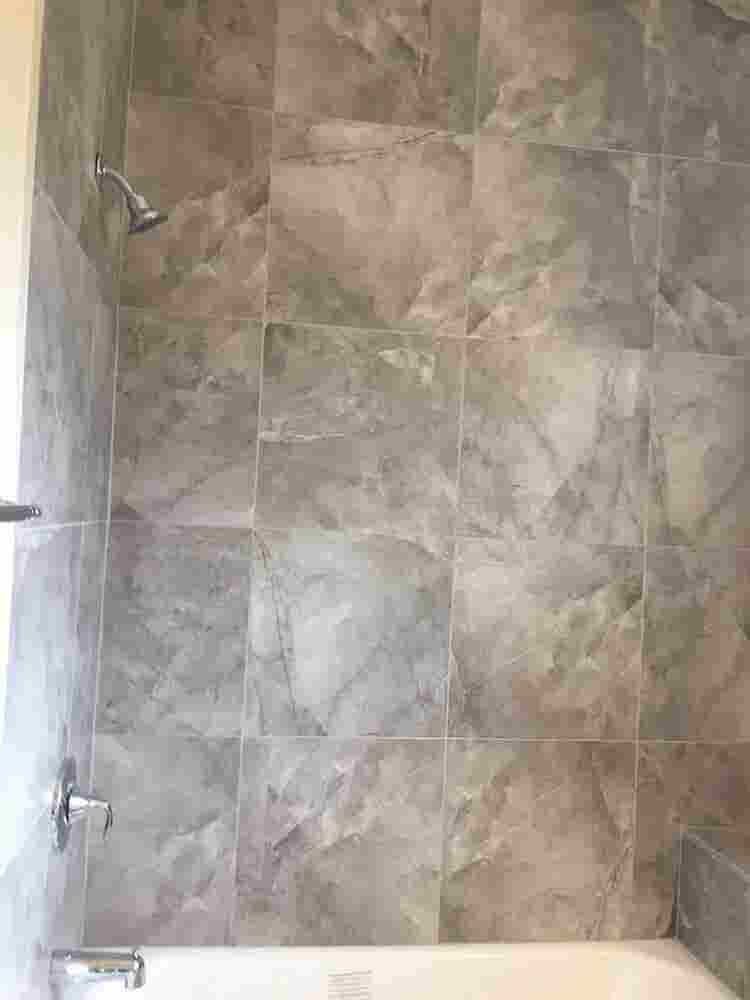 LOOKING FOR A ROOMATE!