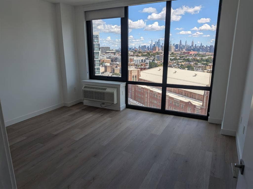 Luxury Studio Apartment near JSQ