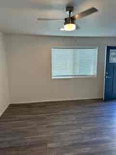 Bath Apt - Lease Transfer