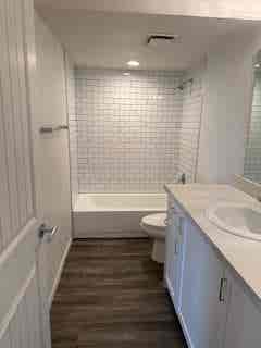 Bath Apt - Lease Transfer