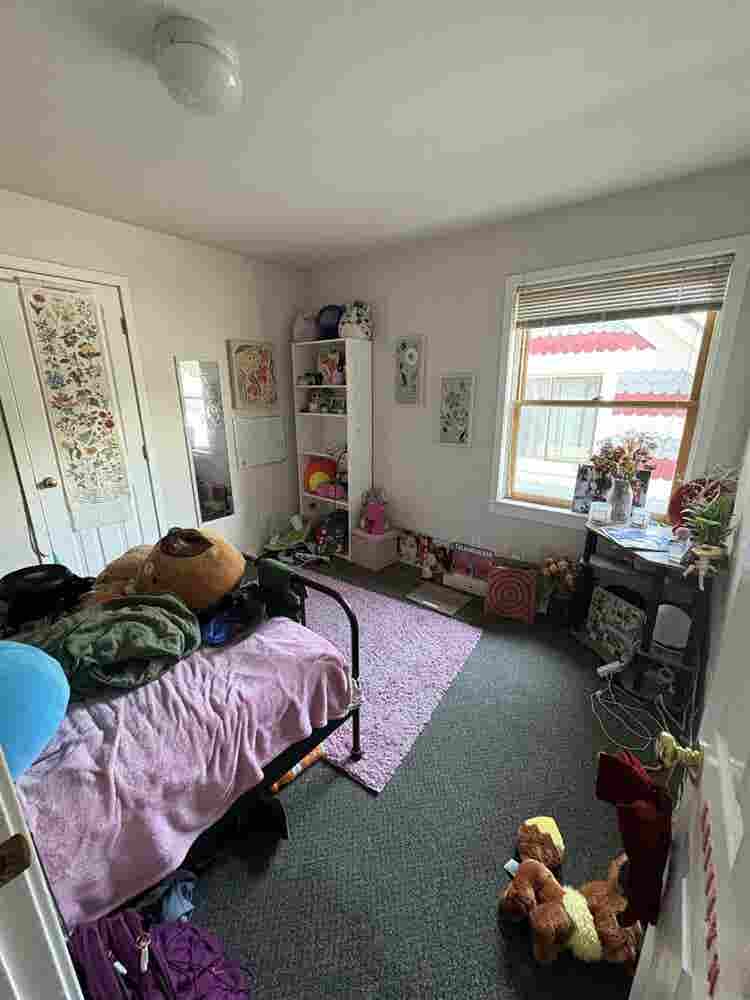 Room for Rent!
