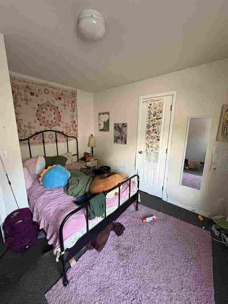 Room for Rent!