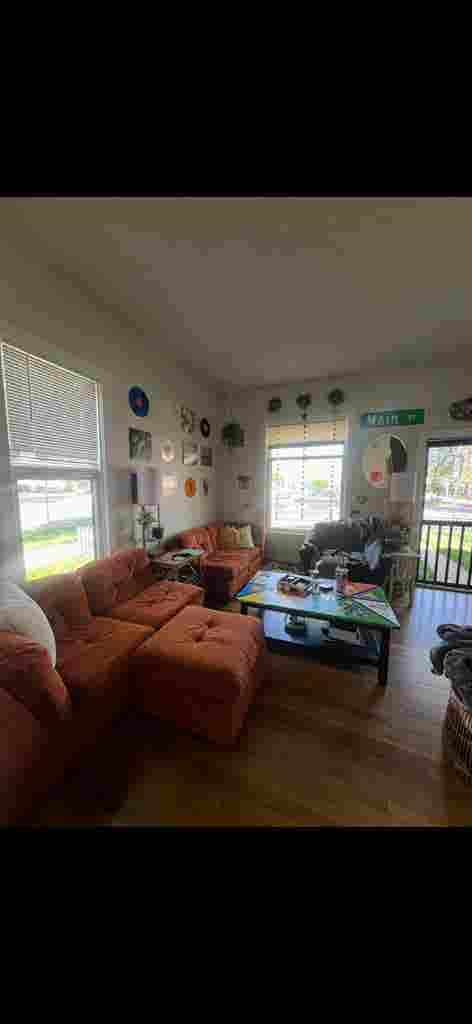 Room for Rent!
