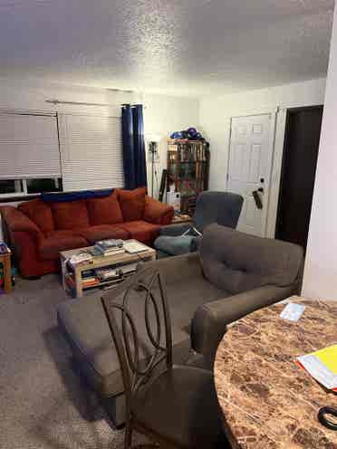 Quiet, Chill Space Available