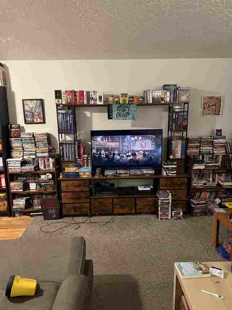 Quiet, Chill Space Available