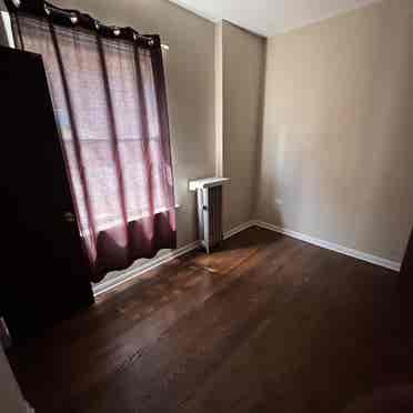 Room for Rent -great Location