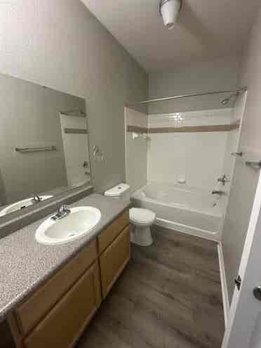 Sublease South Indy!