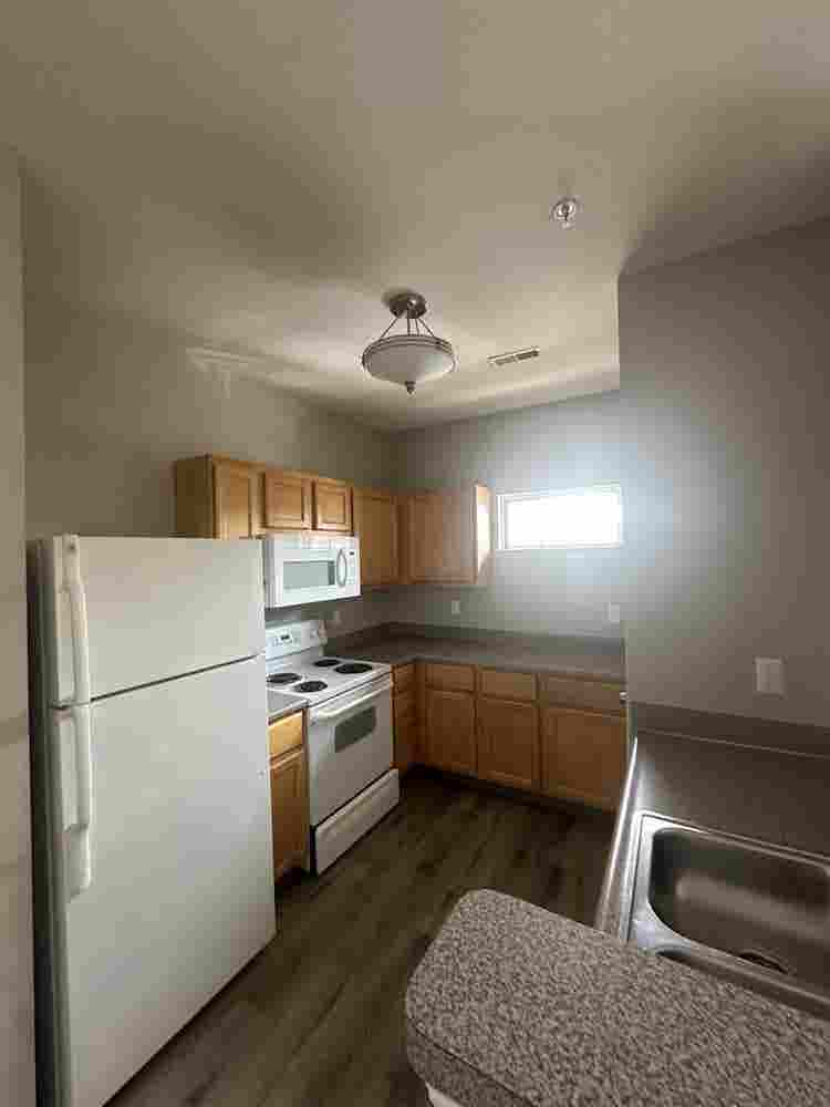 Sublease South Indy!