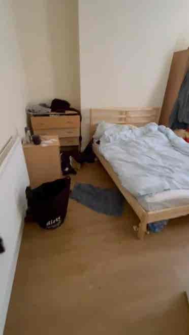 £ p/w room in Cardiff