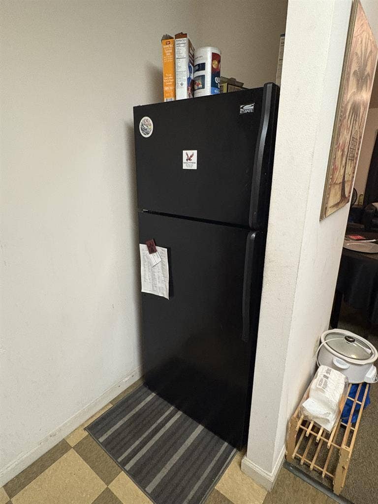Looking for someone to Sublet.