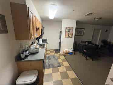 Looking for someone to Sublet.