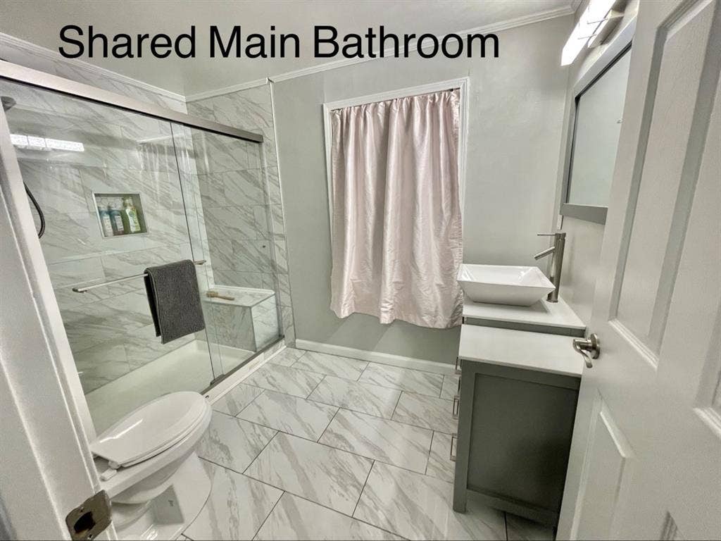Looking for Roomate in Temple Hills