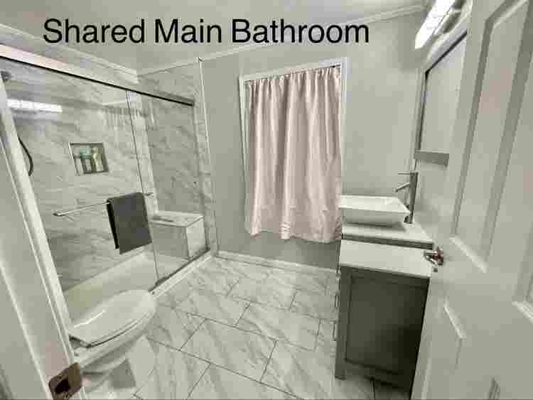 Looking for Roomate in Temple Hills