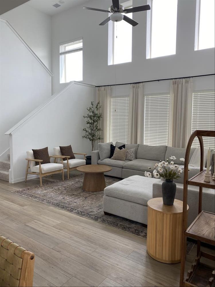 Fully Furnished Home – Females Only