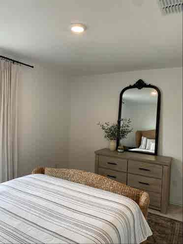 Fully Furnished Home – Females Only