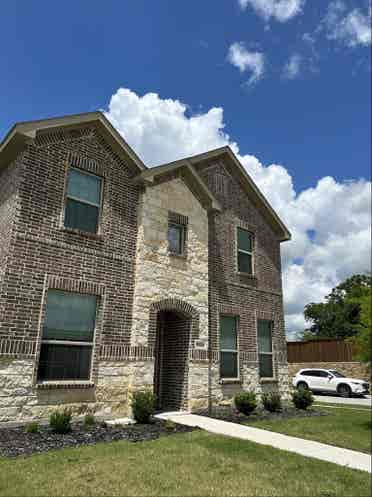 Fully Furnished Home – Females Only