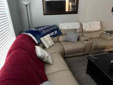 Room for Rent – Clean & Quiet Home