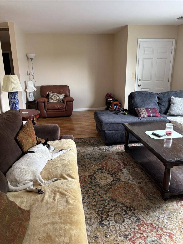 1 bedroom available