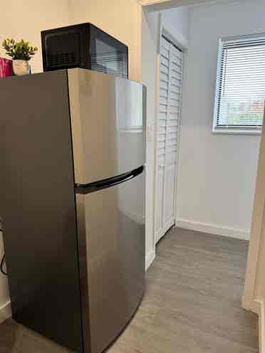 Furnished Independent unit - Miami!