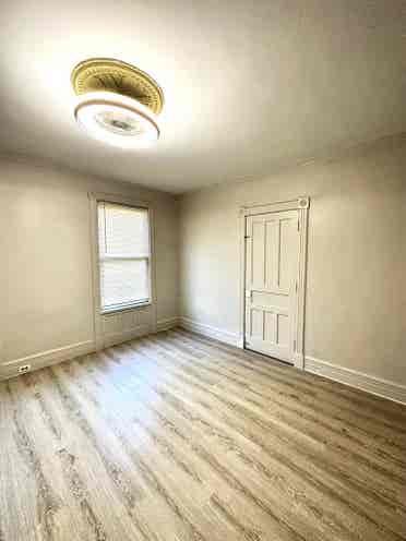 Bath - Student Apartment