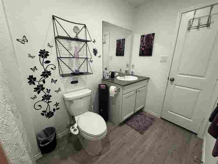Modern Furnished Room + Utilities