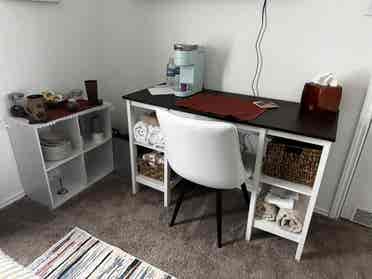 Retro Furnished Room + Utilities
