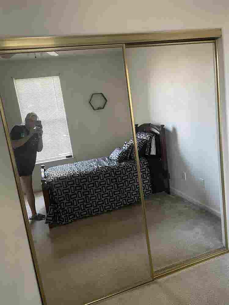 Lake House ~ Room for Rent.