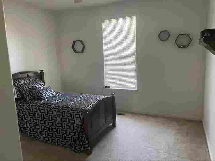 Lake House ~ Room for Rent.
