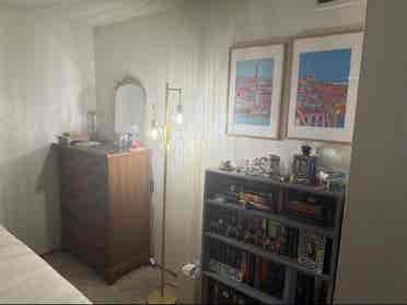 BEDROOM FOR RENT IN MIDTOWN!!!