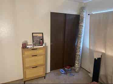 BEDROOM FOR RENT IN MIDTOWN!!!