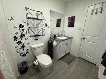 Modern Furnished Room + Utilities