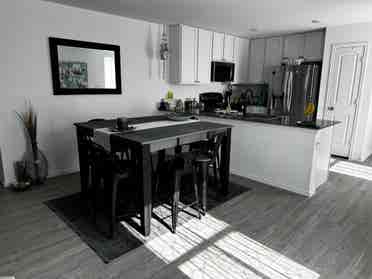 Modern Furnished Room + Utilities