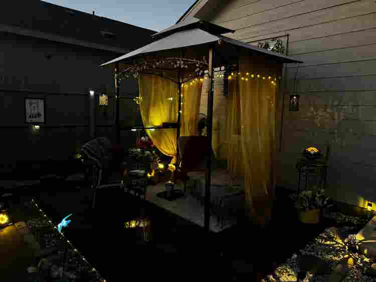 Retro Furnished Room + Utilities