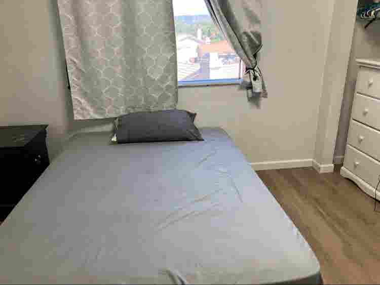 Room in Rosemead for rent.