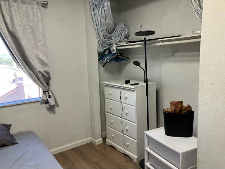 Room in Rosemead for rent.
