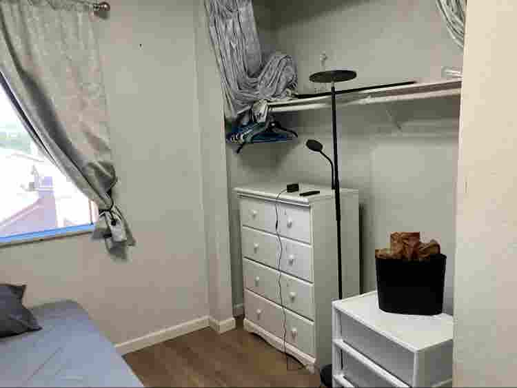 Room in Rosemead for rent.