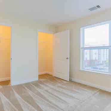 Room for rent $