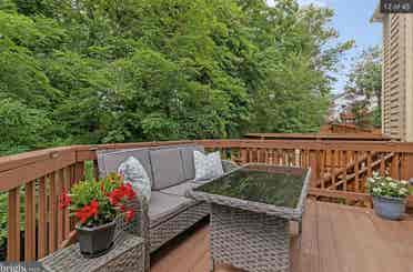Rooms for Rent in Shared Townhouse