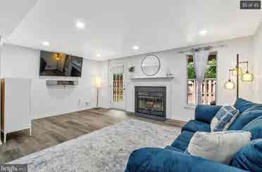 Rooms for Rent in Shared Townhouse
