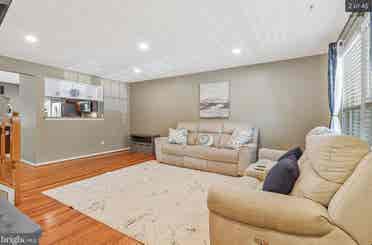 Rooms for Rent in Shared Townhouse