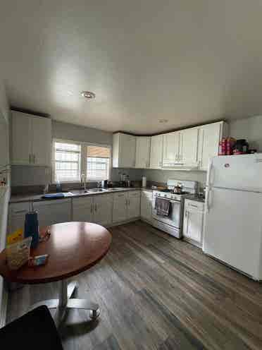 4 bedrooms house for rent