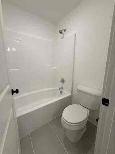 2 rooms for rent, new construction
