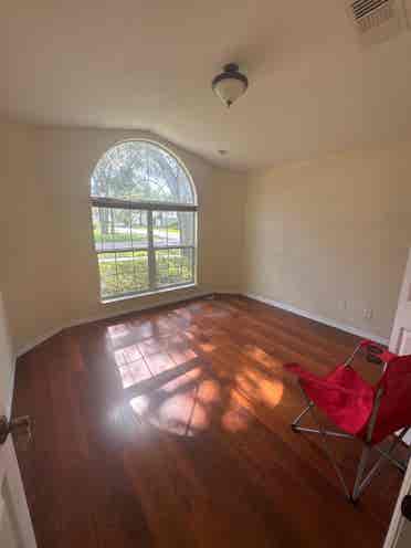 2 PRIVATE ROOMS AVAILABLE