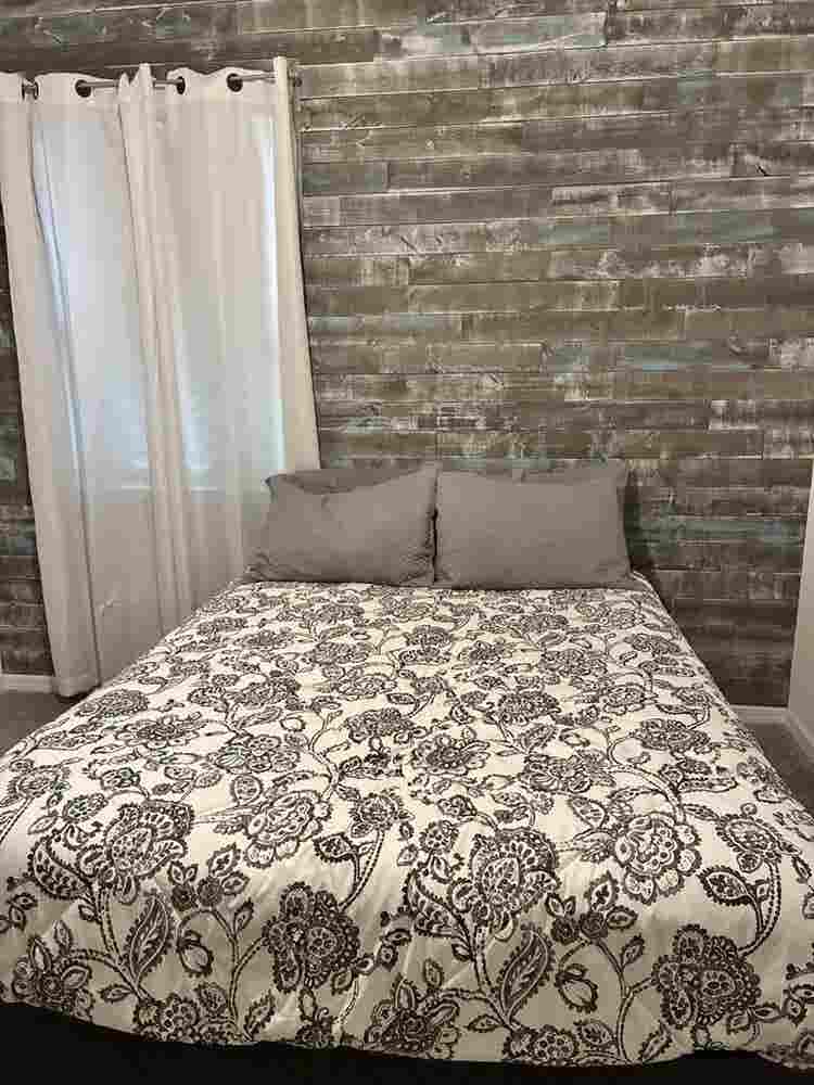 Beautiful Room for Rent in Waterset