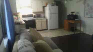 Budget Room Private Ent $Student