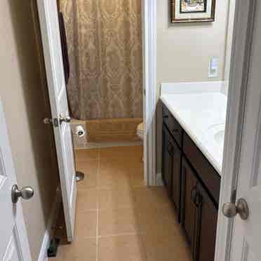 Large room for rent